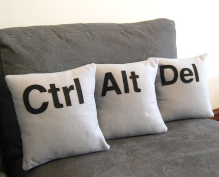 pillows ctrl alt del